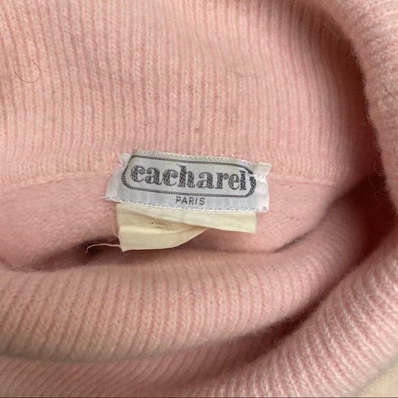 Pretty in Pink Jumper 🎀 - Picture 5 of 6